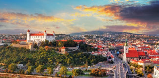 Malé a stredné podnikanie v Bratislavskom samosprávnom kraji v roku 2020